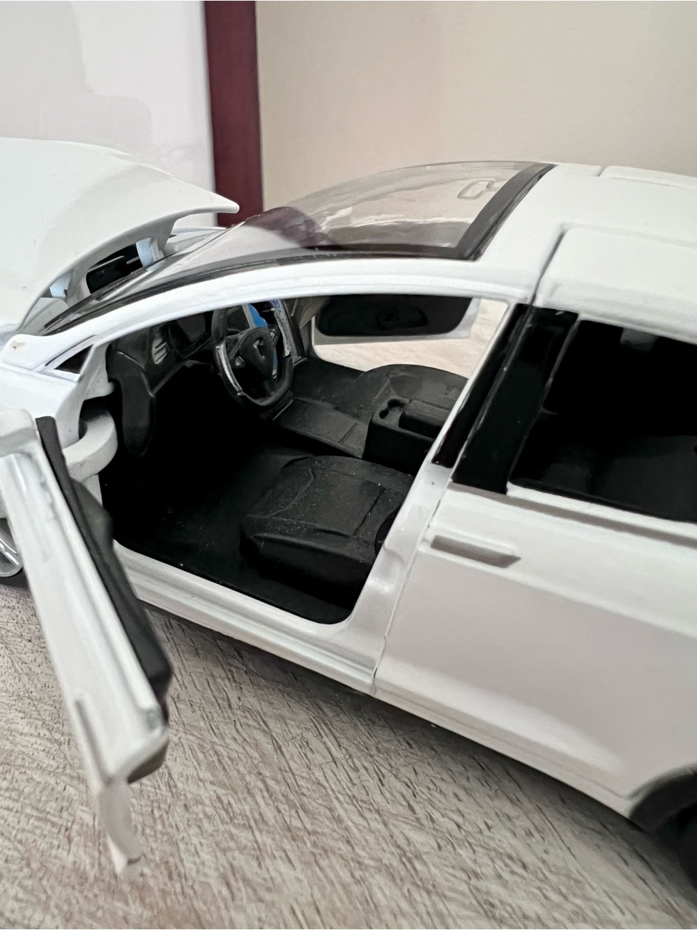 Used Tesla Model X Diecast Car Toy - White - Picture 6 of 9